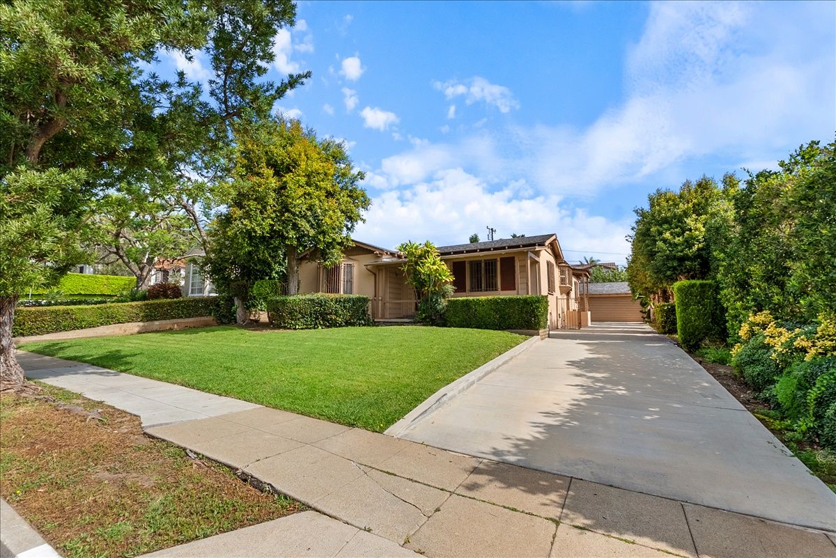 1111 Berkeley St, Santa Monica CA