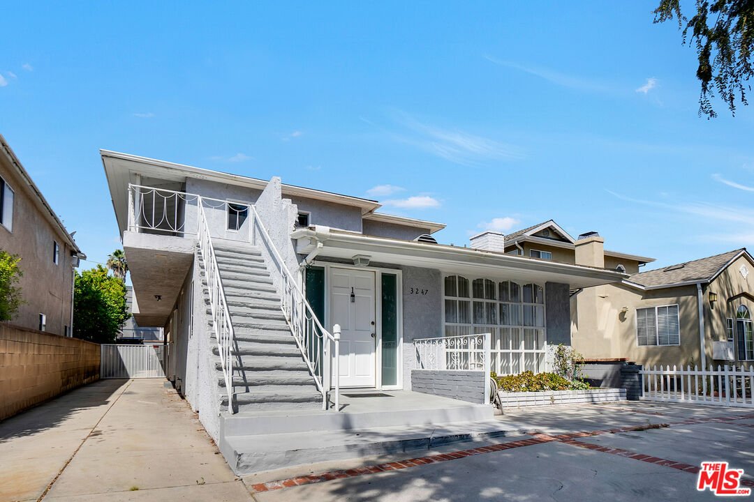 3247 S Sherbourne Dr Los Angeles